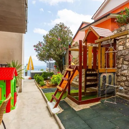 Apartament Zora 2 By Guide *