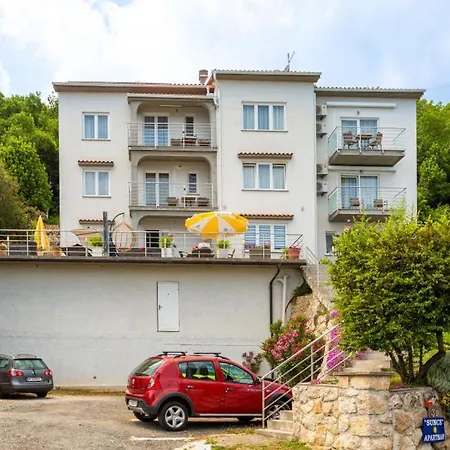 Zora 2 By Guide Apartment *